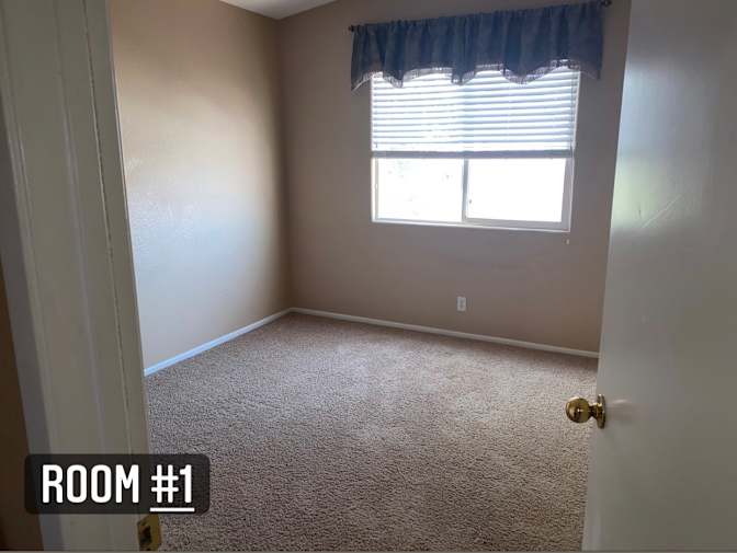 Ron's room