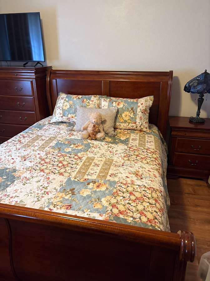 Anderson Elizabeth's room