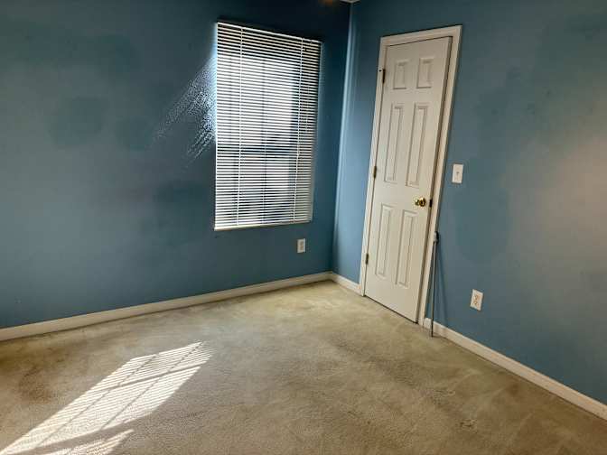 Alcove Rooms's room
