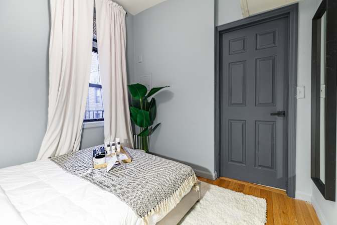 Sam June's room