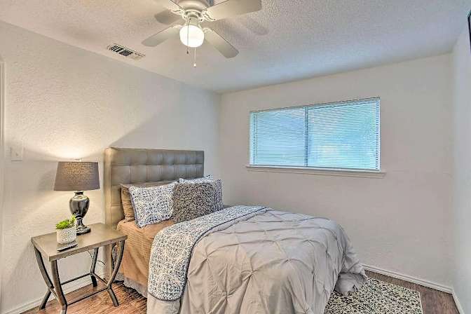Asante's room