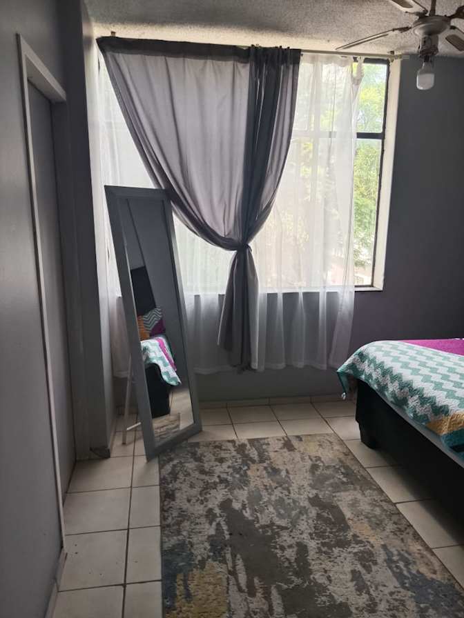 Tsholofelo's room