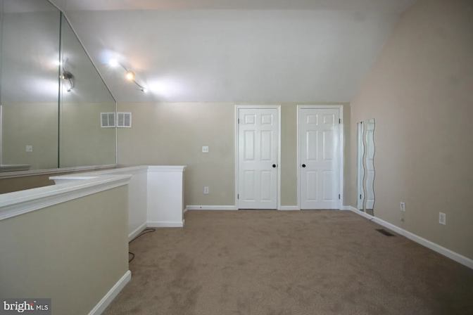 Darius's room