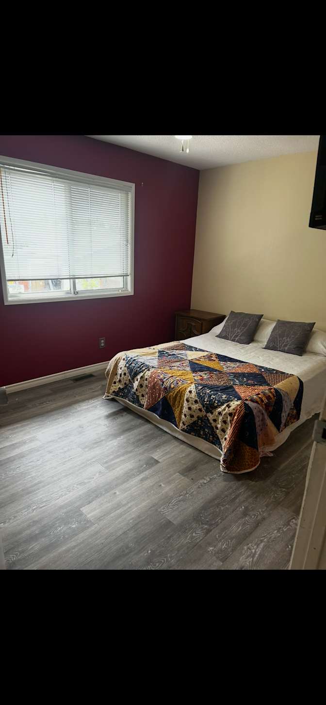 Andrea's room