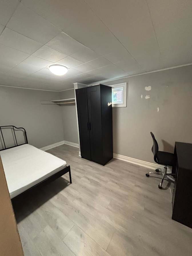 M's room