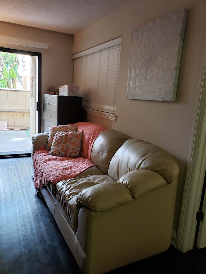 Reyna's room