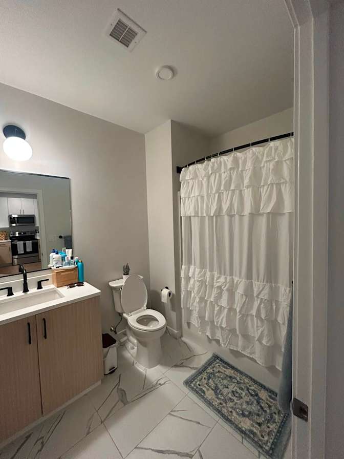 Tara's room