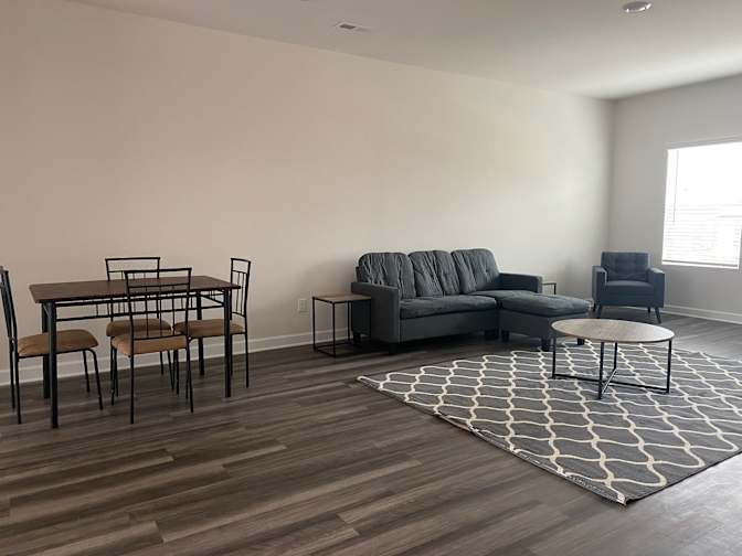 Alcove Rooms's room