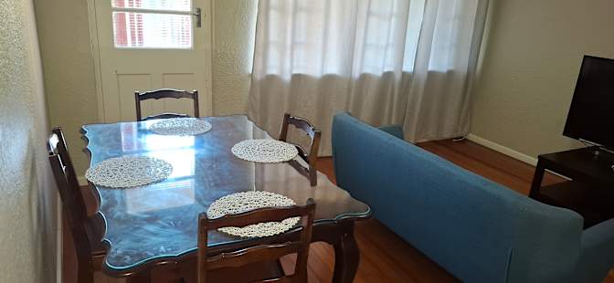 Lee's room