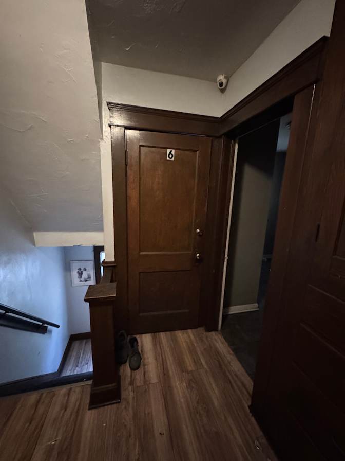 Black Diamond Ministries LLC's room