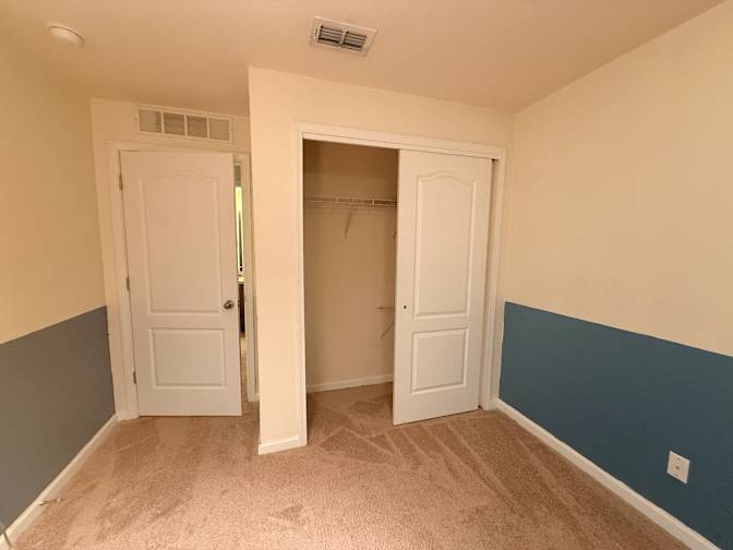 Jeanette's room