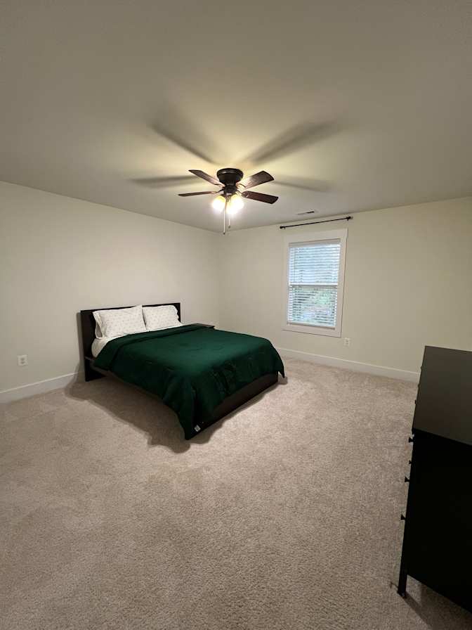 Linda's room