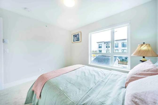 Mark Huang's room