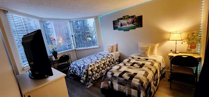 MELODY ZAFARALLA's room