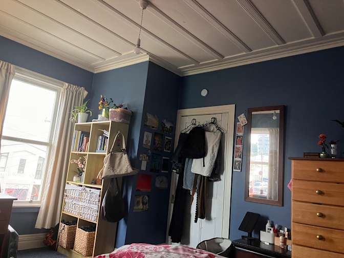 Edon O'Neill's room
