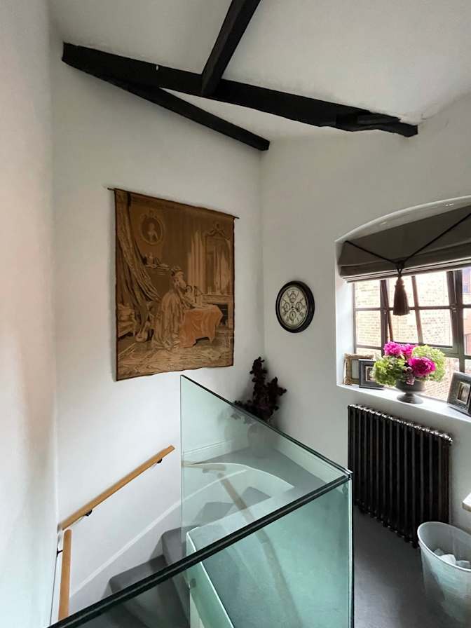 Su Baugh's room