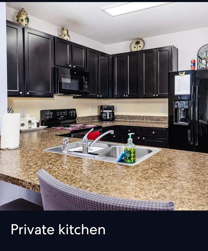 CHRISTY  KETSDEVER's room