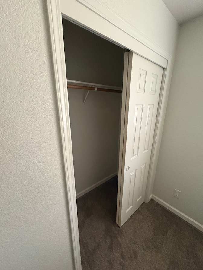 Eber's room