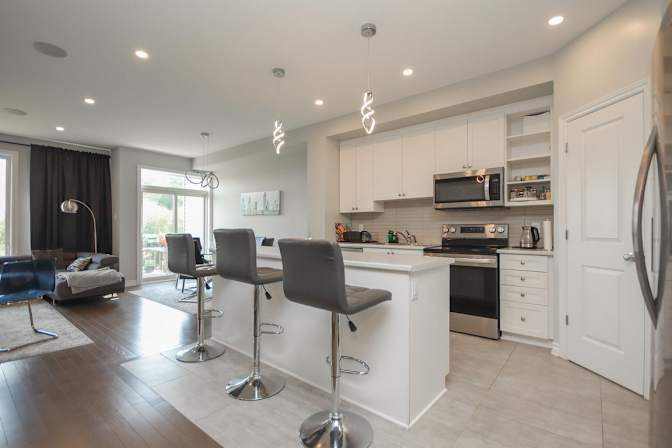 Rent In Ottawa Property Management Inc's room