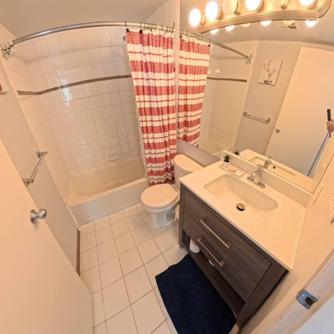 Van House's room