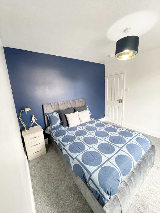 Upper Residence Property Ltd.'s room