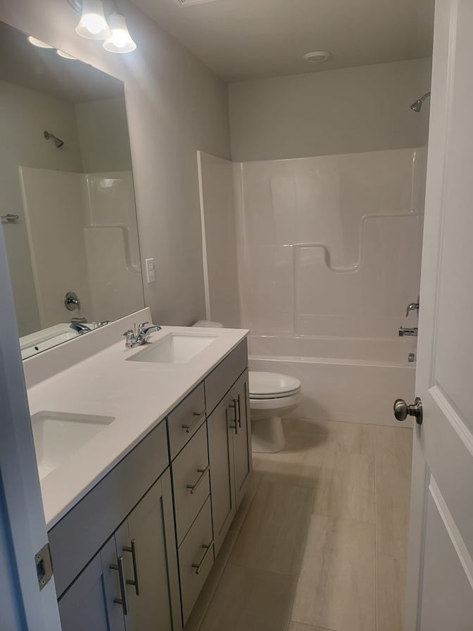 Alcove Rooms's room