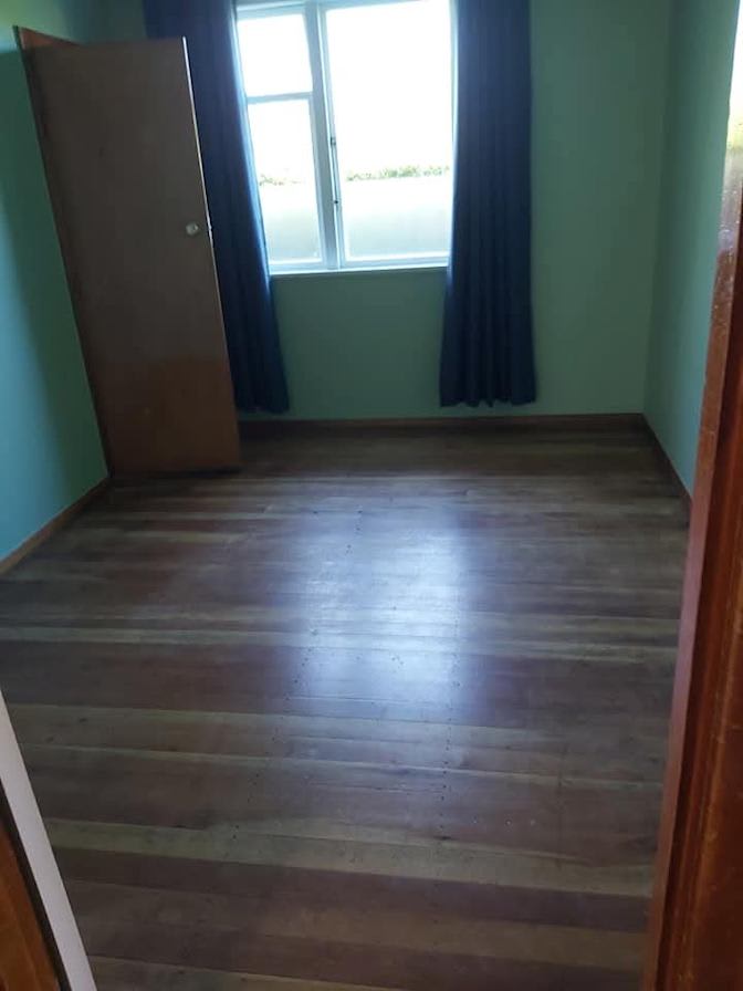 Jessica R Clark's room