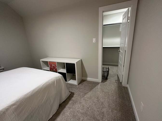 Shirlly's room