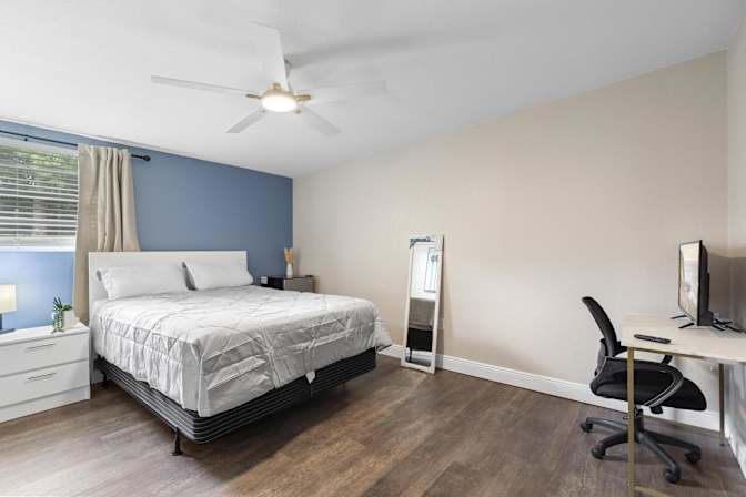 PadSplit's room