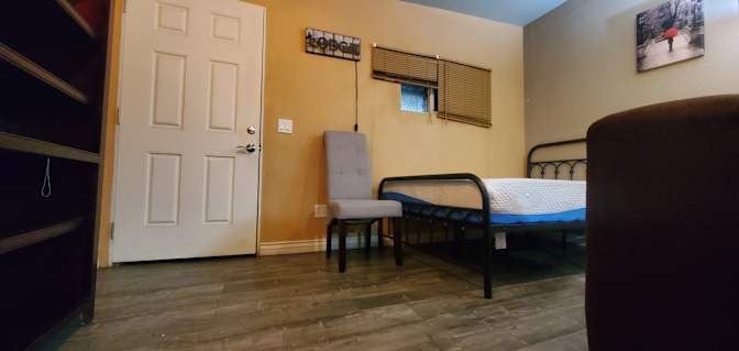 NEW FURNISHED PRIVATE ROOM's room