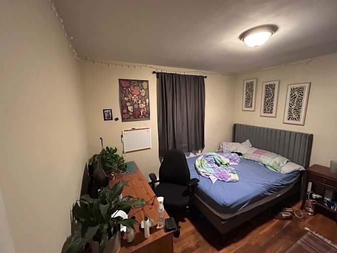 Richard's room