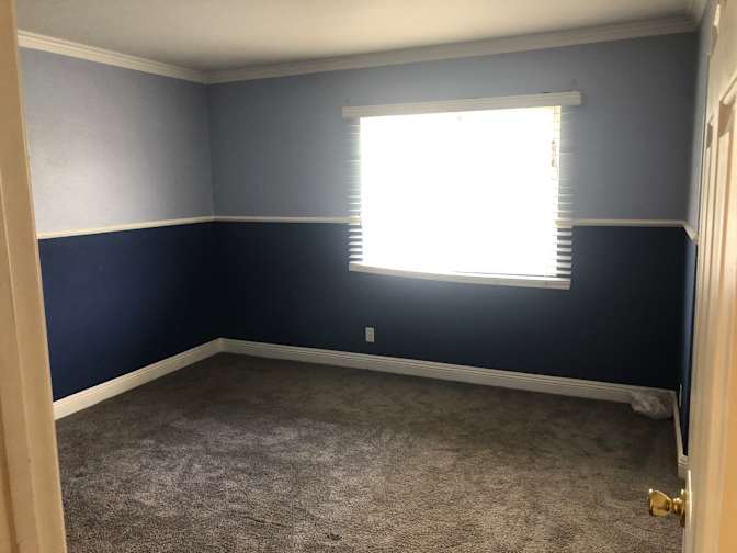 Kelly's room