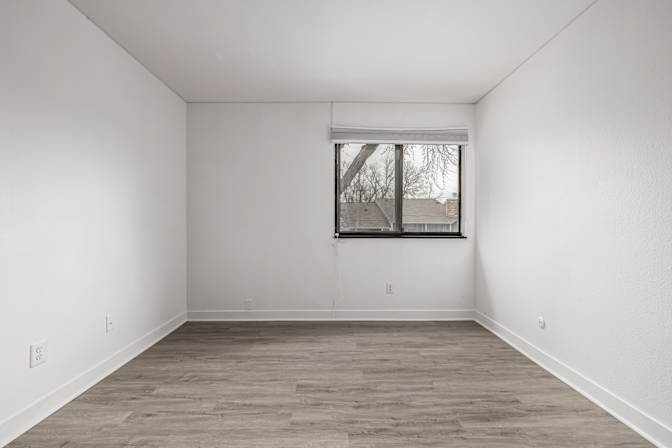 Serena's room