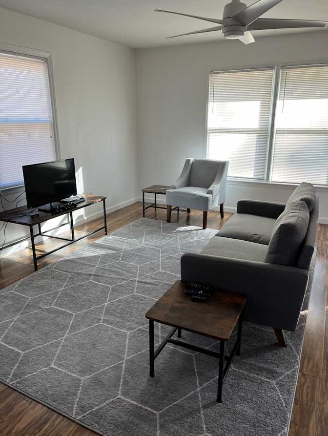 Alcove Rooms's room