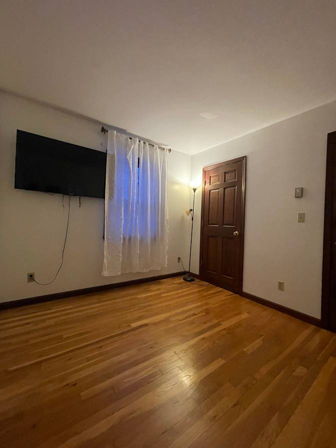 Raam's room