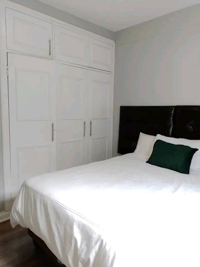 Mhlekazi's room
