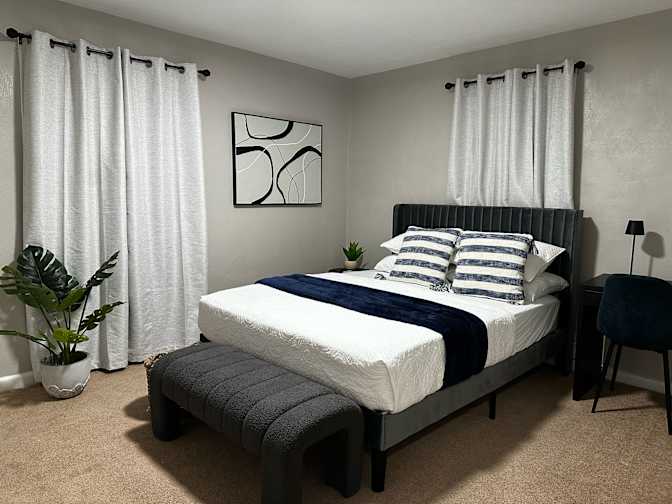 Damarley's room