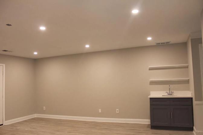 Alcove Rooms's room