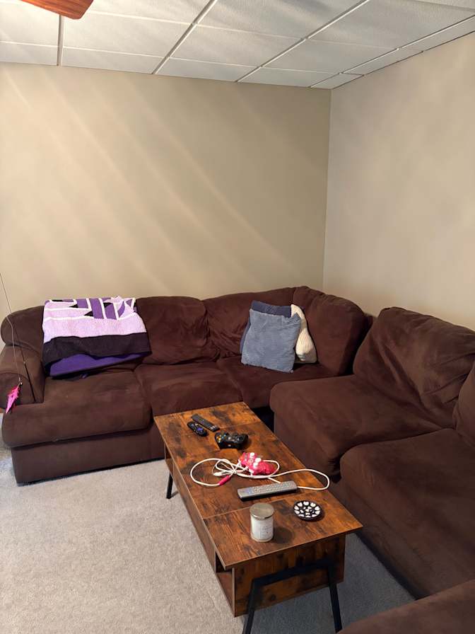 Andrea's room