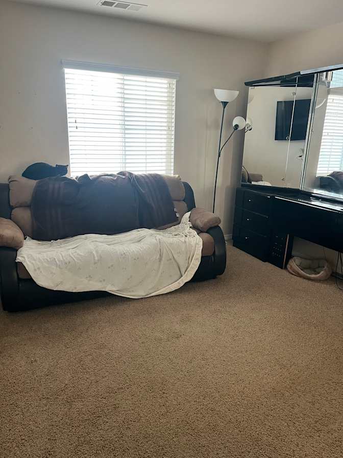 Marc Justiniano's room