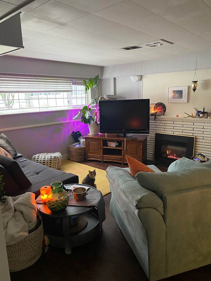 Susan Tse's room