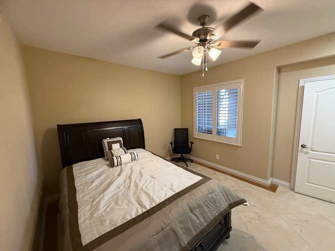 Pat's room