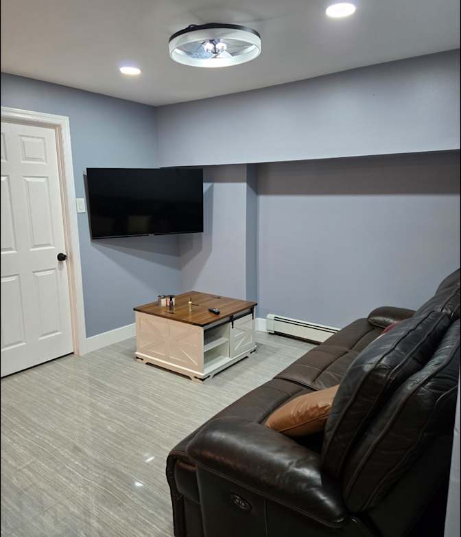 Kerry-Ann Lawson's room