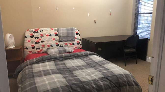 Solange's room