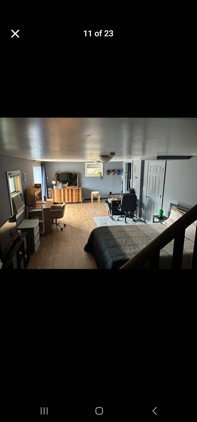 Layla's room