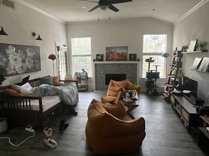 stepfanie Scott's room