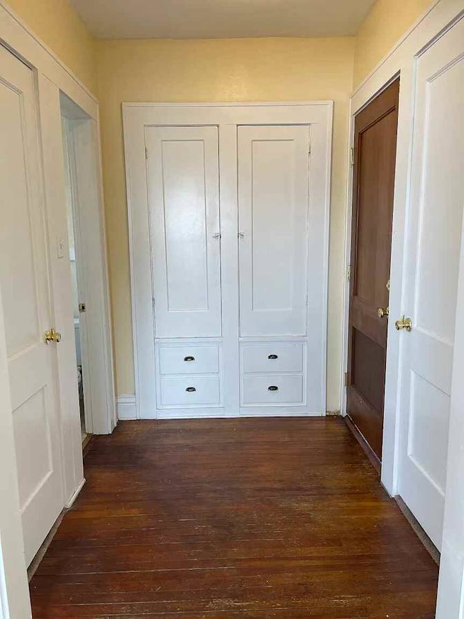 Steve Bridges's room