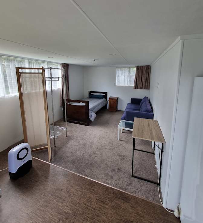 Hannah's room