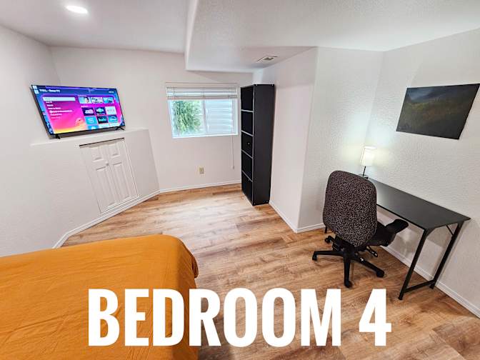 HomeCrew's room