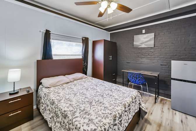 PadSplit's room